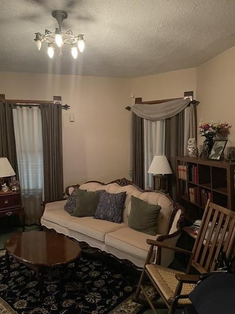 152 Marion St, Springfield, MA 01109 photo 10