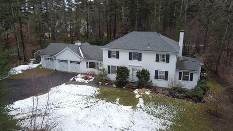 17 Saddle Ridge Rd, Dover, MA 02030 photo 1