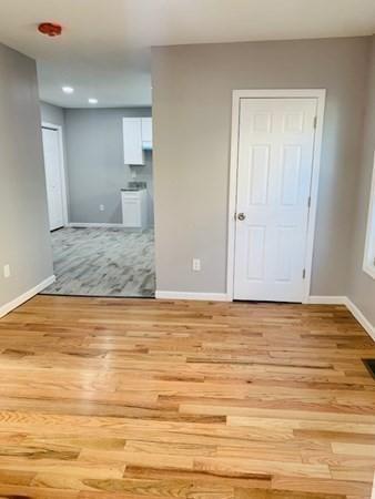 52 Nelson Ave, Springfield, MA 01109 photo 5