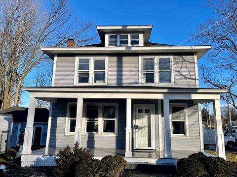 16 Brown St, Maynard, MA 01754 photo 1