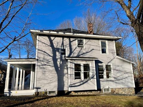 16 Brown St, Maynard, MA 01754 photo 3
