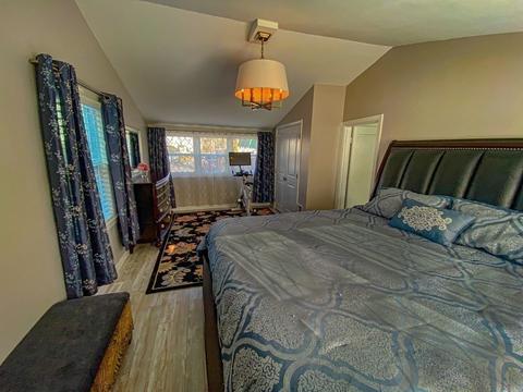 2 Hammond Pl, Marblehead, MA 01945 photo 13