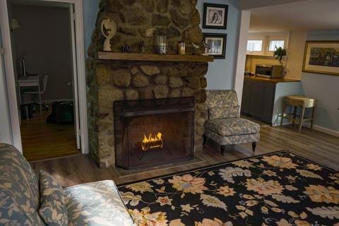 2 Hammond Pl, Marblehead, MA 01945 photo 6