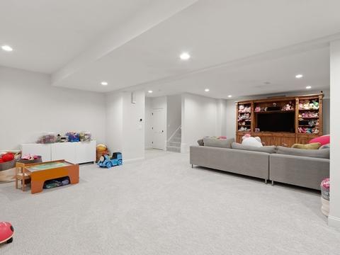19 Parkinson St, Needham, MA 02494 photo 16