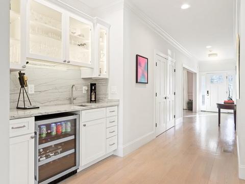 19 Parkinson St, Needham, MA 02494 photo 5
