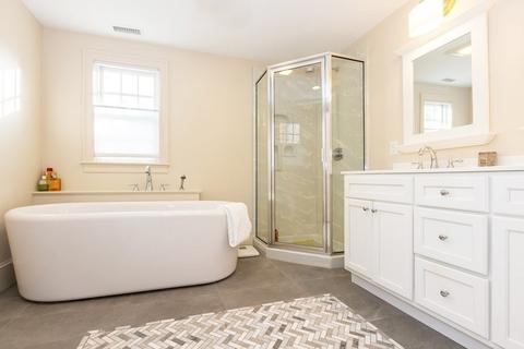 203 North St, Hingham, MA 02043 photo 19
