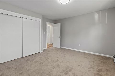 83 Strong St, Springfield, MA 01104 photo 17