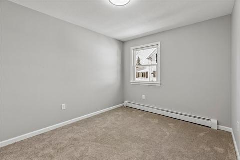 83 Strong St, Springfield, MA 01104 photo 14
