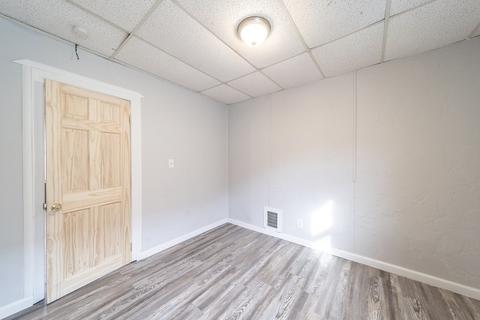 226 Mill St, Springfield, MA 01108 photo 17