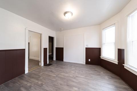 226 Mill St, Springfield, MA 01108 photo 6