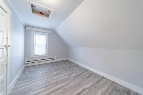 226 Mill St, Springfield, MA 01108 photo 32