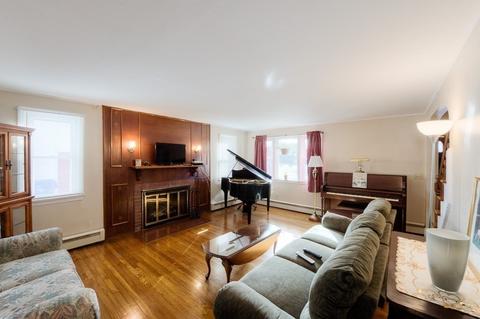 30 Tinkham Rd, Springfield, MA 01129 photo 5