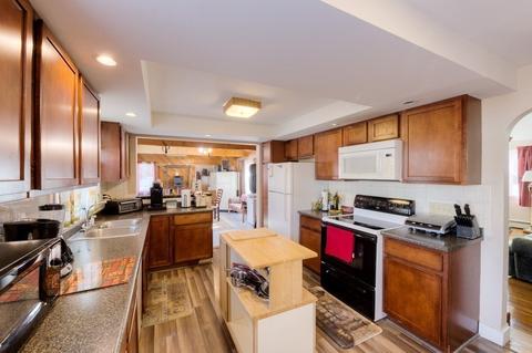 30 Tinkham Rd, Springfield, MA 01129 photo 25