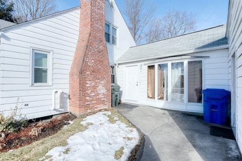 30 Tinkham Rd, Springfield, MA 01129 photo 39