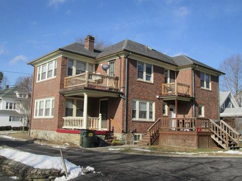 651 School St, Webster, MA 01570 photo 5