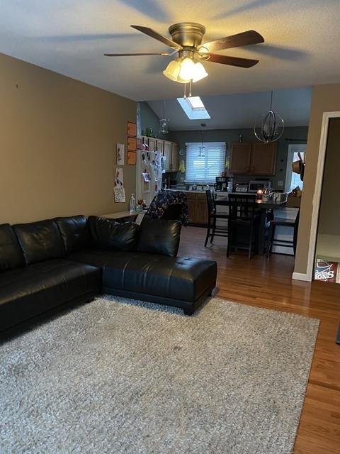 138 Avery St, Springfield, MA 01119 photo 2