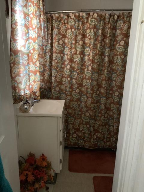 411 Wilbraham Rd, Springfield, MA 01109 photo 4
