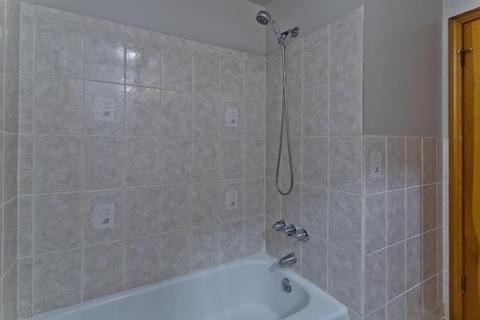155 W Canton Cir, Springfield, MA 01104 photo 28