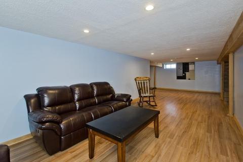155 W Canton Cir, Springfield, MA 01104 photo 33