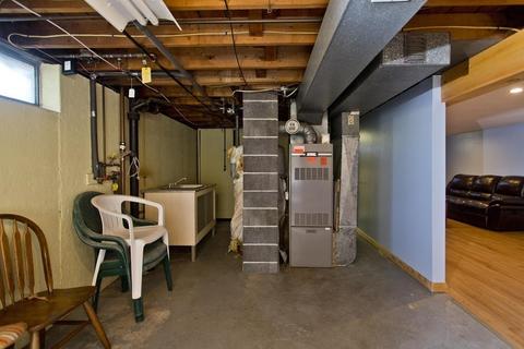 155 W Canton Cir, Springfield, MA 01104 photo 39