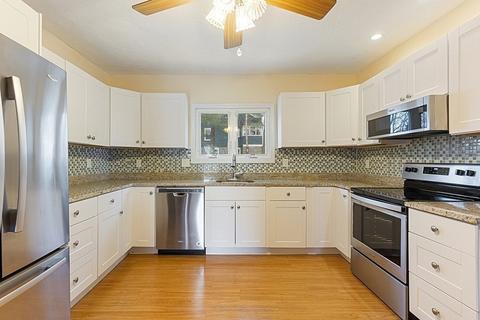7 Willow St, Worcester, MA 01603 photo 12