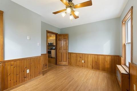 7 Willow St, Worcester, MA 01603 photo 16
