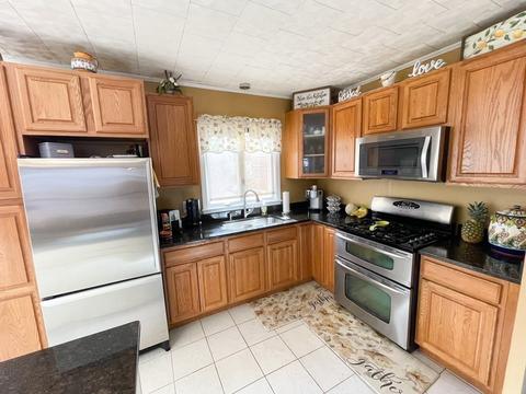 136 Smith St, Fall River, MA 02721 photo 14