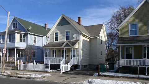 49 Andrew St, Springfield, MA 01109 photo 1