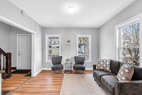 49 Andrew St, Springfield, MA 01109 photo 6