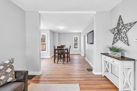 49 Andrew St, Springfield, MA 01109 photo 17