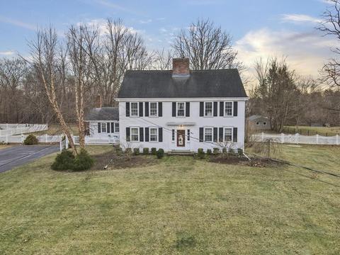 217 Elm St E, Raynham, MA 02767 photo 1