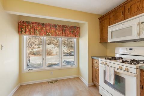 18 Deer Path #1, Maynard, MA 01754 photo 10