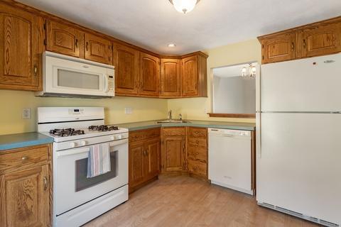 18 Deer Path #1, Maynard, MA 01754 photo 11