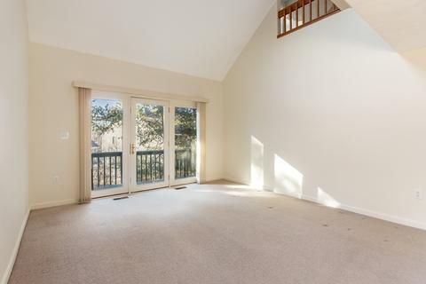 18 Deer Path #1, Maynard, MA 01754 photo 5