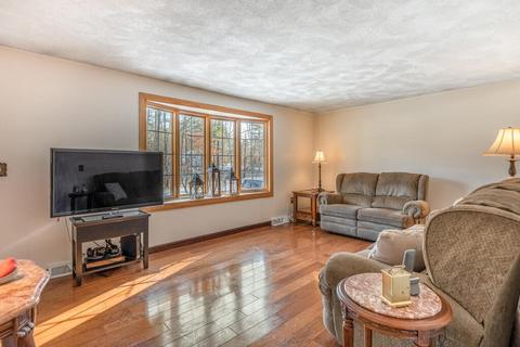 3 Todd Dr, Townsend, MA 01469 photo 5