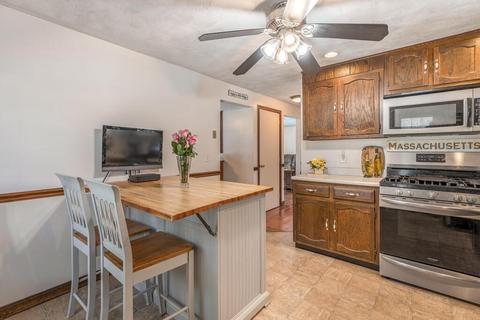 3 Todd Dr, Townsend, MA 01469 photo 13