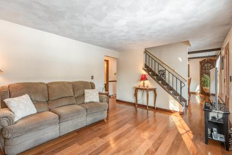3 Todd Dr, Townsend, MA 01469 photo 7