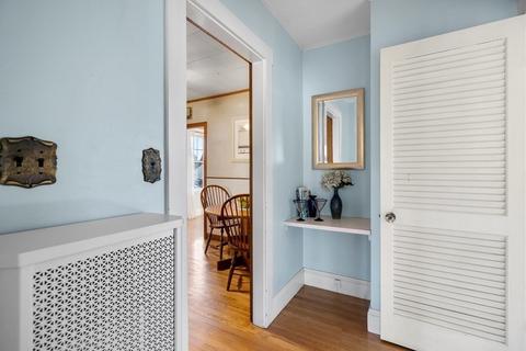 27 Pickwick, Marblehead, MA 01945 photo 11