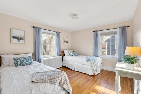 27 Pickwick, Marblehead, MA 01945 photo 24