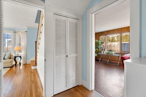 27 Pickwick, Marblehead, MA 01945 photo 12