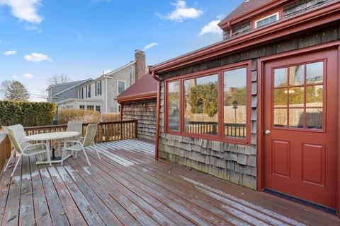 27 Pickwick, Marblehead, MA 01945 photo 17