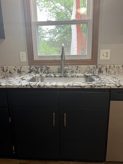 89 Crest Cir, Worcester, MA 01603 photo 12