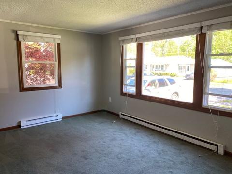 89 Crest Cir, Worcester, MA 01603 photo 5