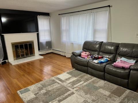 23 Smith St, Chicopee, MA 01020 photo 6