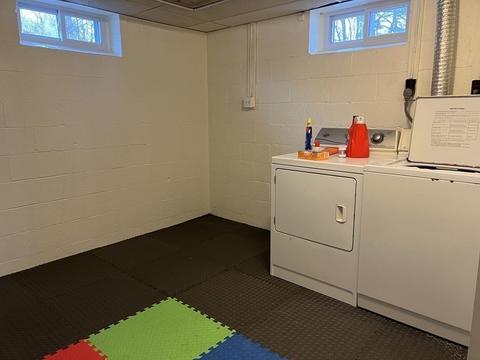 23 Smith St, Chicopee, MA 01020 photo 17