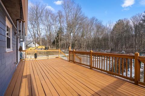 504 Forest St, Dunstable, MA 01827 photo 25
