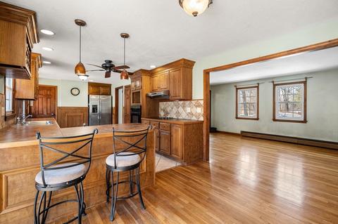 504 Forest St, Dunstable, MA 01827 photo 6