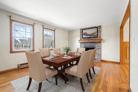 504 Forest St, Dunstable, MA 01827 photo 3