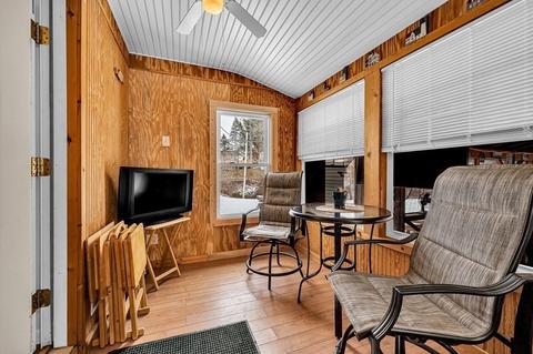189 Pendleton Ave, Chicopee, MA 01020 photo 17
