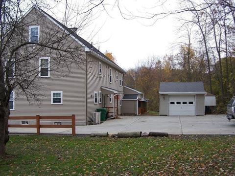 189 Pendleton Ave, Chicopee, MA 01020 photo 41